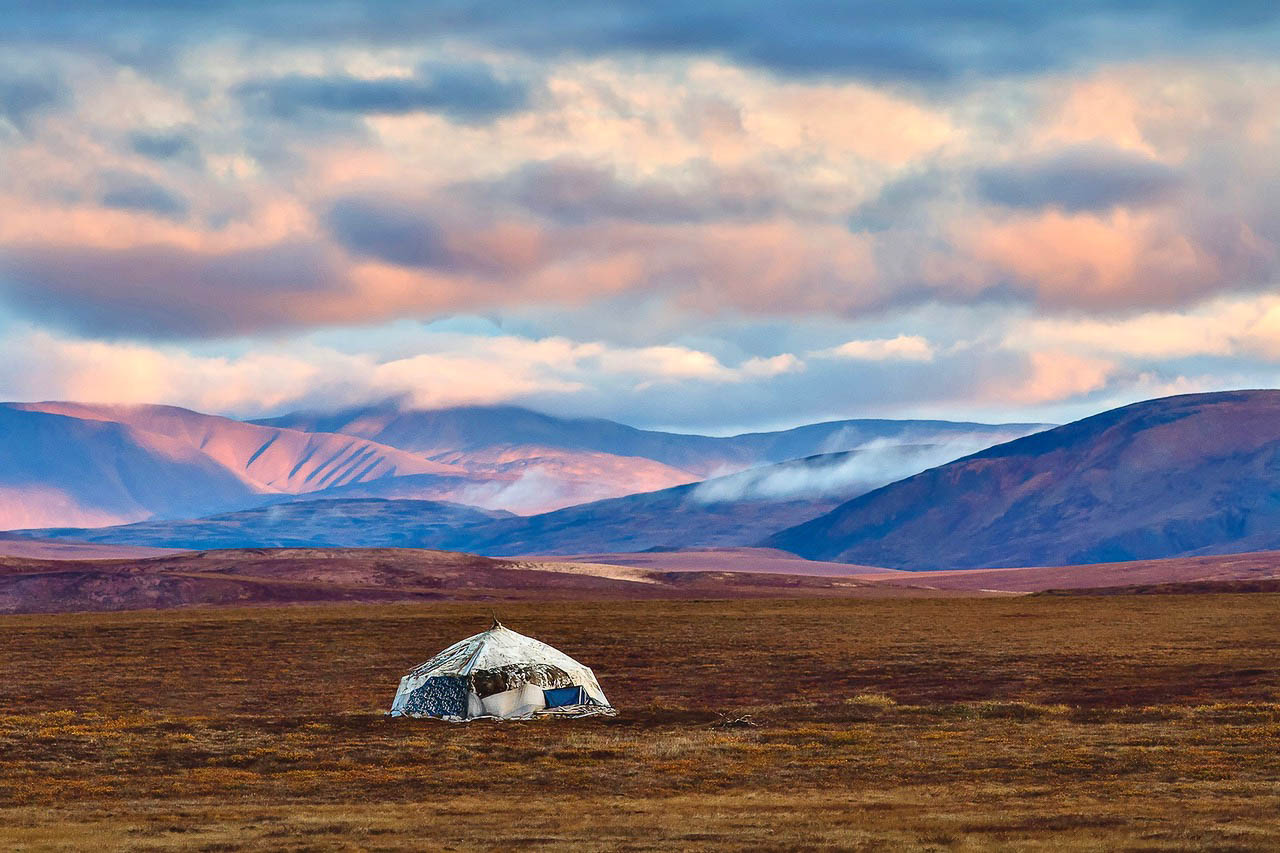 ePostcard #158: Voices Across the Tundra